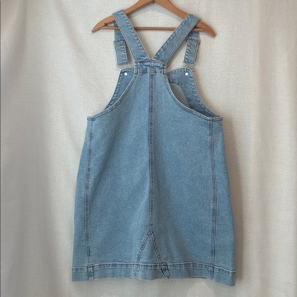 Celebrity Pink sz M Light Blue Denim Overall Jumper Skirt Pockets Retro EUC - Picture 4 of 7